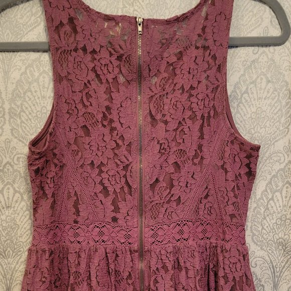 Altar'd State Pink/Mauve Above Knee Lace Dress - sz M - Picture 2 of 10